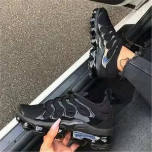 Techshoppy Women Solid Color Lace-Up Sports Shoes